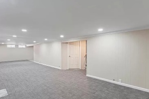 4 Bedrooms Bedrooms, ,2 BathroomsBathrooms,Home,For Sale,1144
