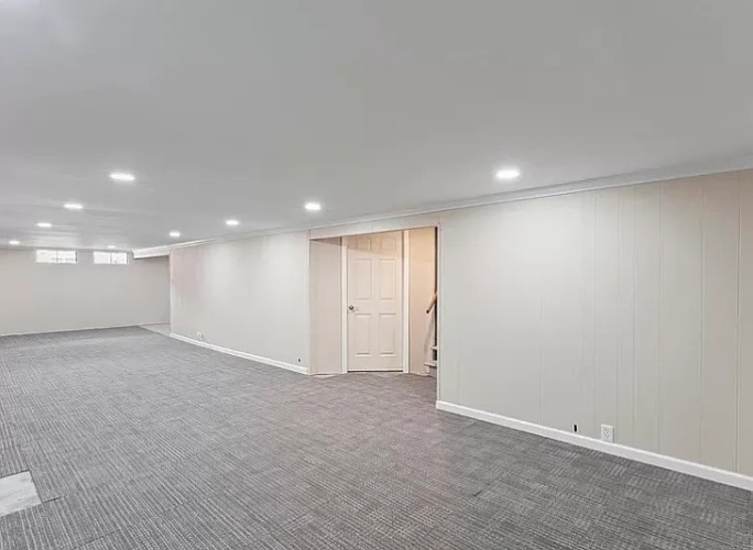 4 Bedrooms Bedrooms, ,2 BathroomsBathrooms,Home,For Sale,1144