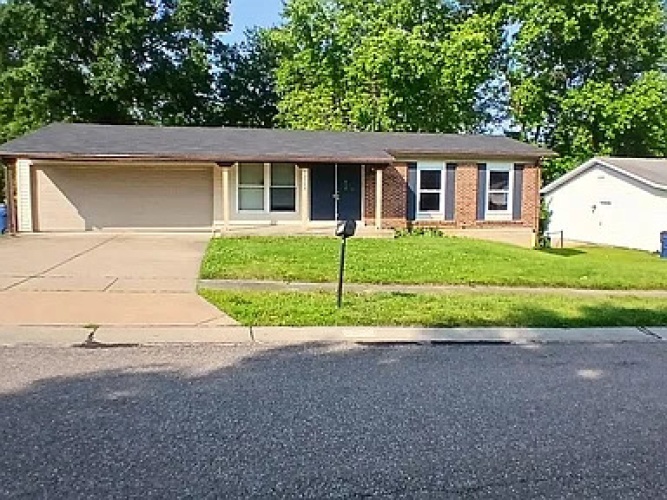 3 Bedrooms Bedrooms, ,2 BathroomsBathrooms,Home,For Sale,1145