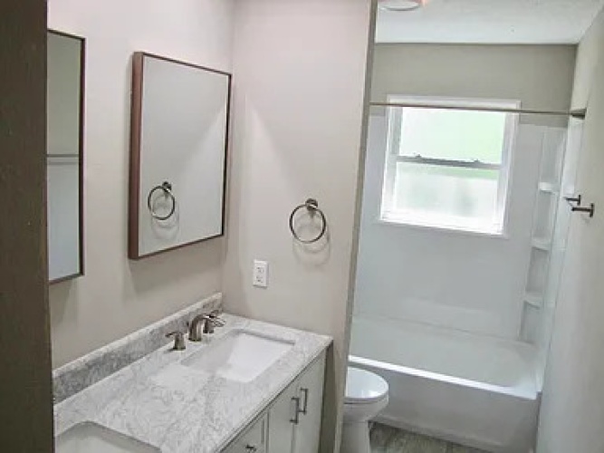 3 Bedrooms Bedrooms, ,2 BathroomsBathrooms,Home,For Sale,1145