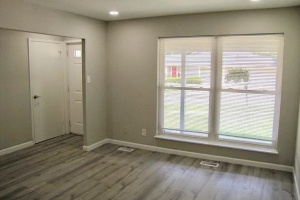 3 Bedrooms Bedrooms, ,2 BathroomsBathrooms,Home,For Sale,1145