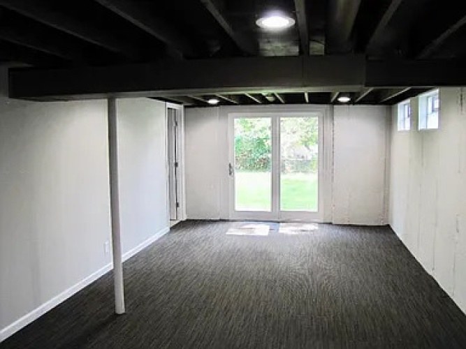 3 Bedrooms Bedrooms, ,2 BathroomsBathrooms,Home,For Sale,1145