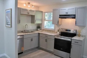 3 Bedrooms Bedrooms, ,1 BathroomBathrooms,Home,For Sale,1146