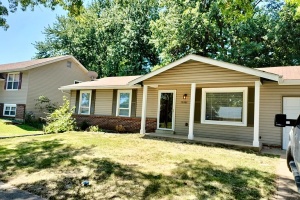 3 Bedrooms Bedrooms, ,1 BathroomBathrooms,Home,For Sale,1146