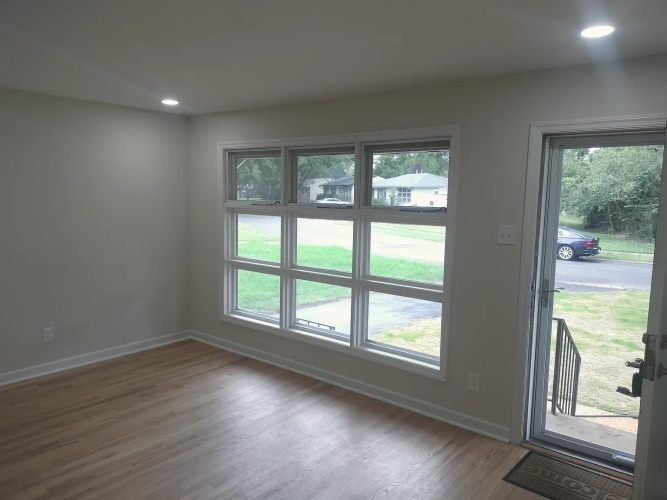 2 Bedrooms Bedrooms, ,1 BathroomBathrooms,Home,For Sale,1151