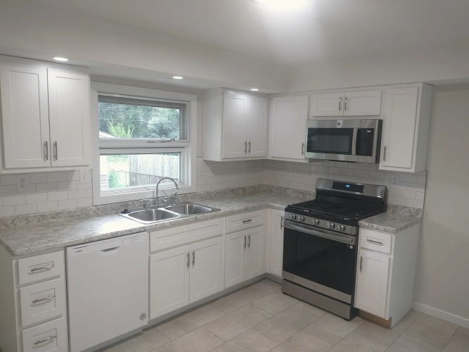 2 Bedrooms Bedrooms, ,1 BathroomBathrooms,Home,For Sale,1151