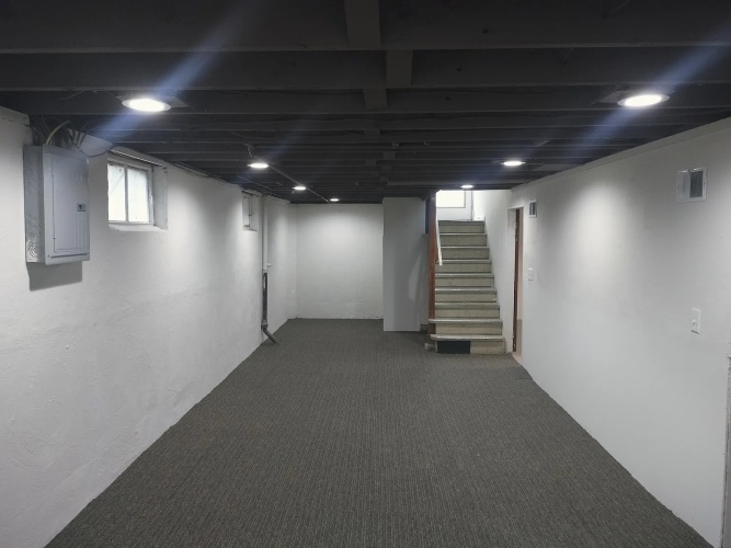 2 Bedrooms Bedrooms, ,1 BathroomBathrooms,Home,For Sale,1151