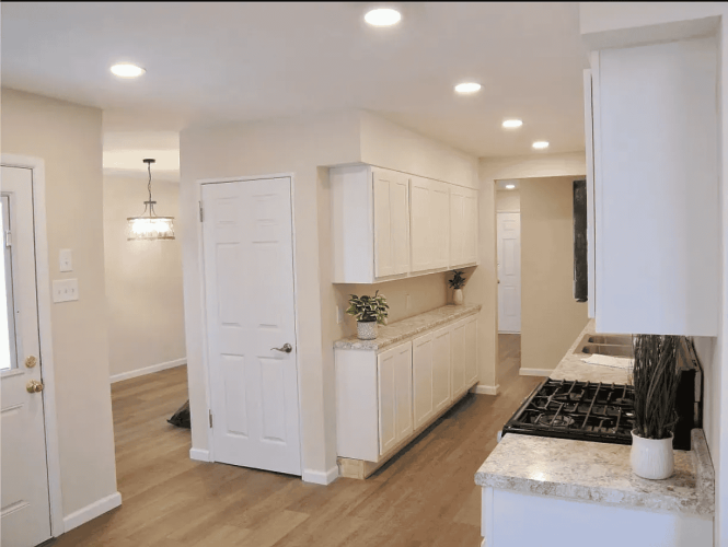 3 Bedrooms Bedrooms, ,2 BathroomsBathrooms,Home,For Sale,1153