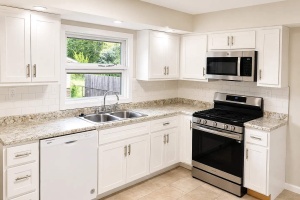 3 Bedrooms Bedrooms, ,1 BathroomBathrooms,Home,For Sale,1155 3 Bedrooms Bedrooms, ,1 BathroomBathrooms,Home,For Sale,1155