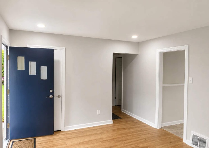 3 Bedrooms Bedrooms, ,1 BathroomBathrooms,Home,For Sale,1155