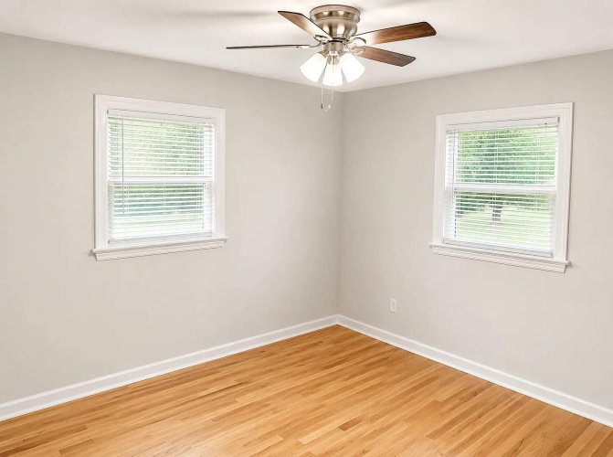3 Bedrooms Bedrooms, ,1 BathroomBathrooms,Home,For Sale,1155